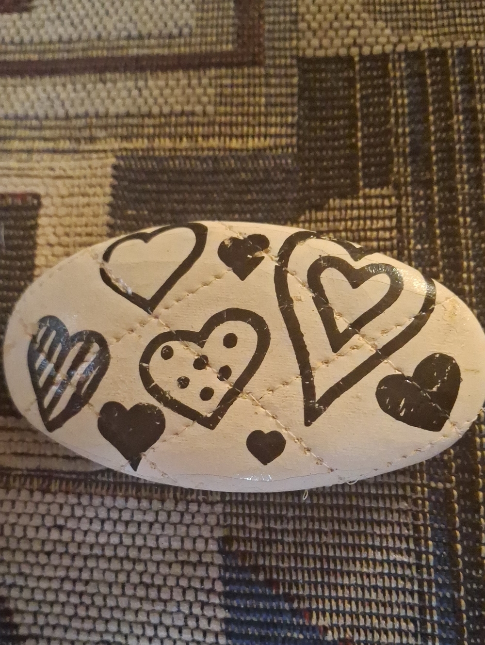 White Quilted Oval Hair Barrette with Black Heart Motif Vintage
